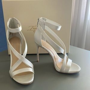 Vince Camuto Imagine heels 4 inches